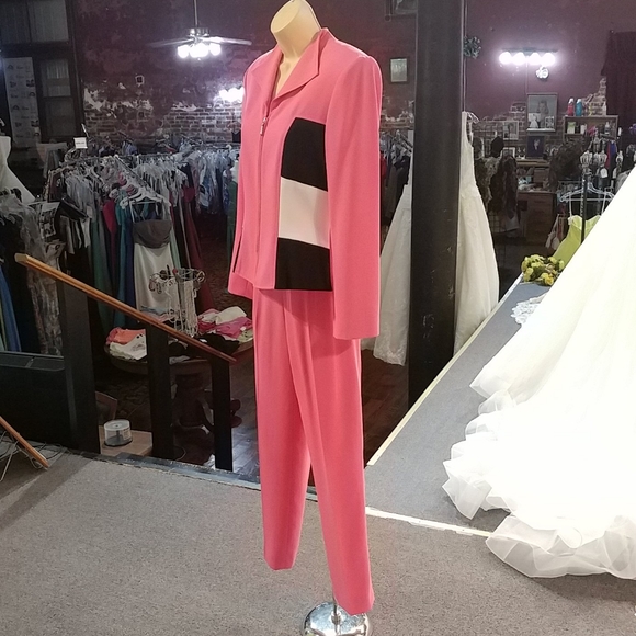 Lauren Taylor fully lined Pant Suit  NWOT - Picture 3 of 9